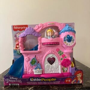 Fisher Price Little People Disney Princess Play & Go Castle